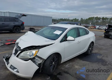 2017 Buick Verano Sport Touring z USA, uszkodzony, nr VIN 1G4PR5SK0H4109932